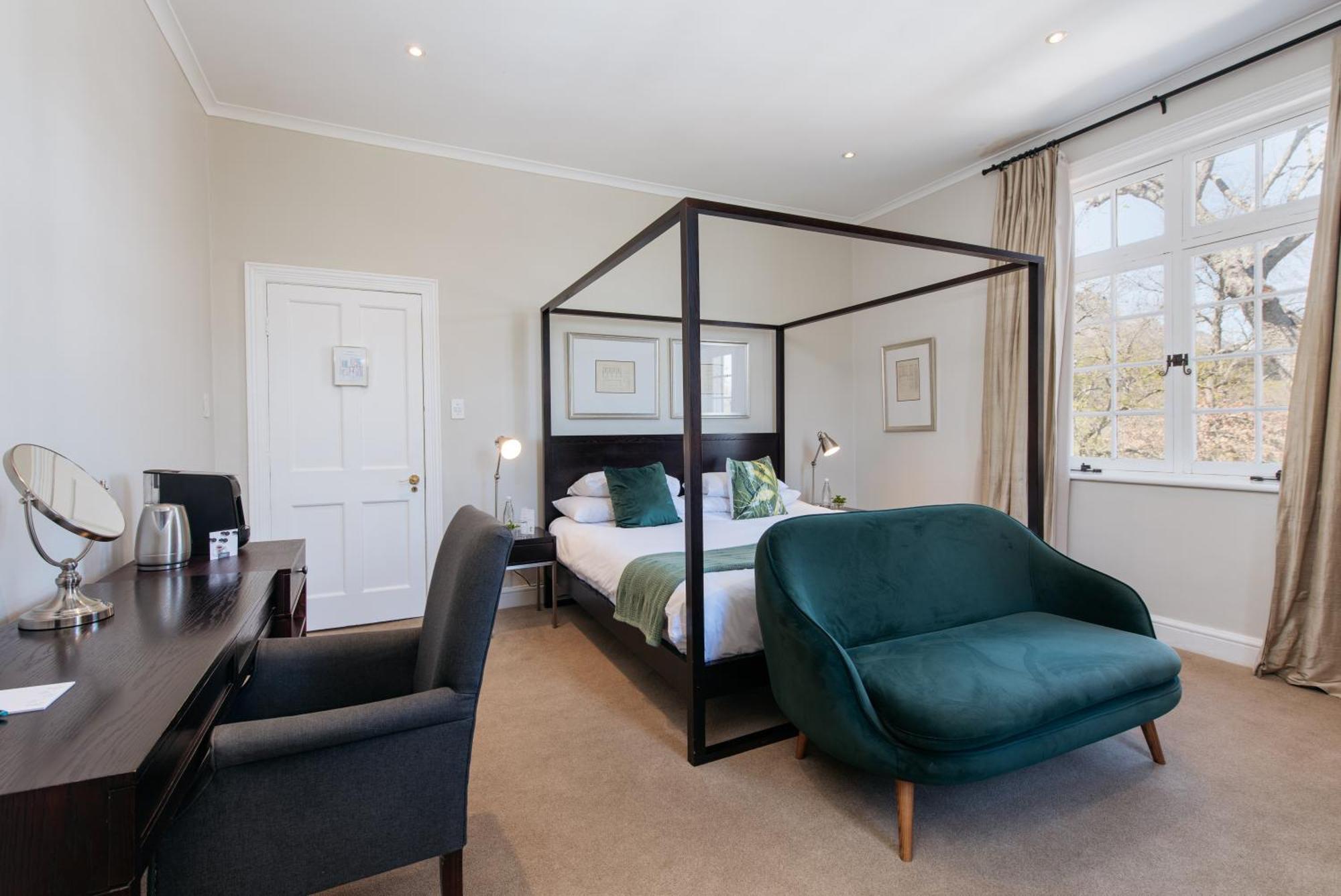 River Manor Boutique Hotel By The Living Journey Collection ستيلينبوش المظهر الخارجي الصورة